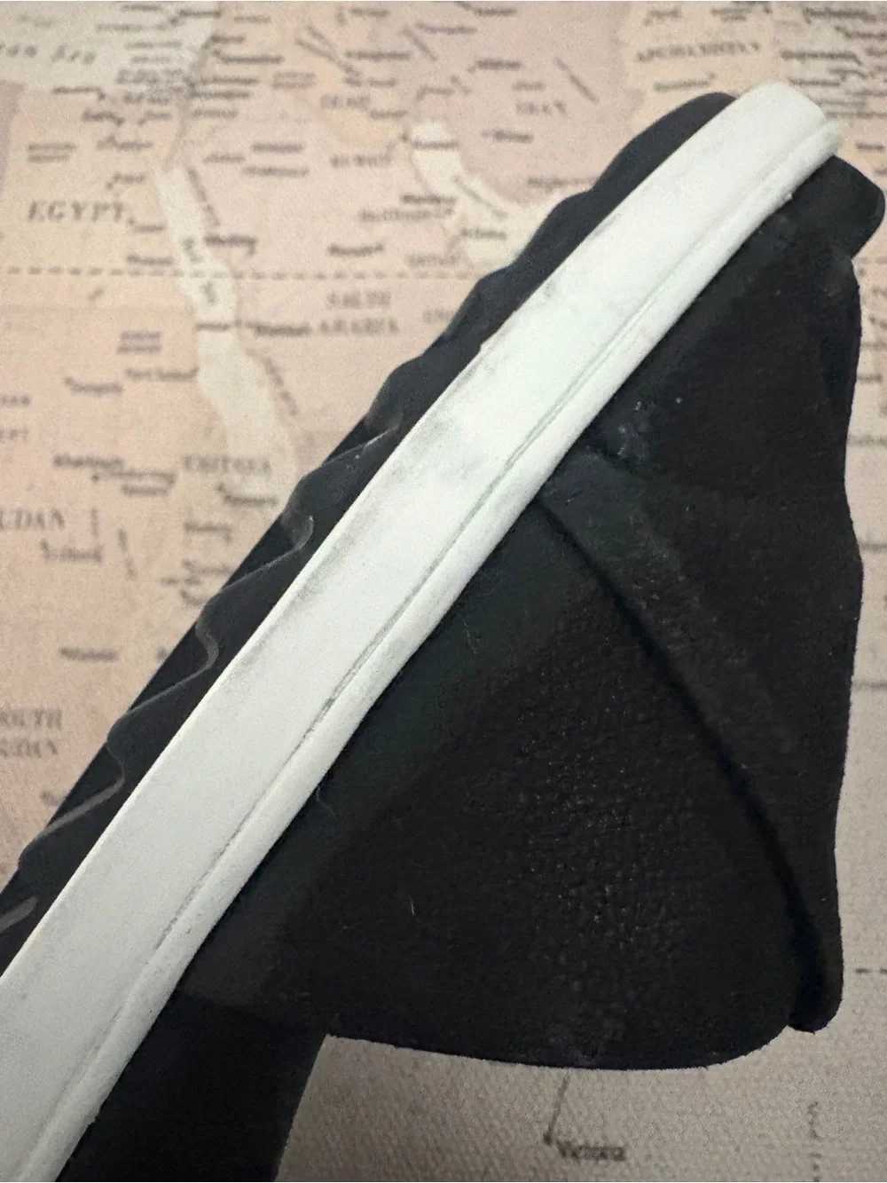 EILEEN FISHER Viv Tumbled Nubuck Wedge Sandal Size 9 NWOB Black